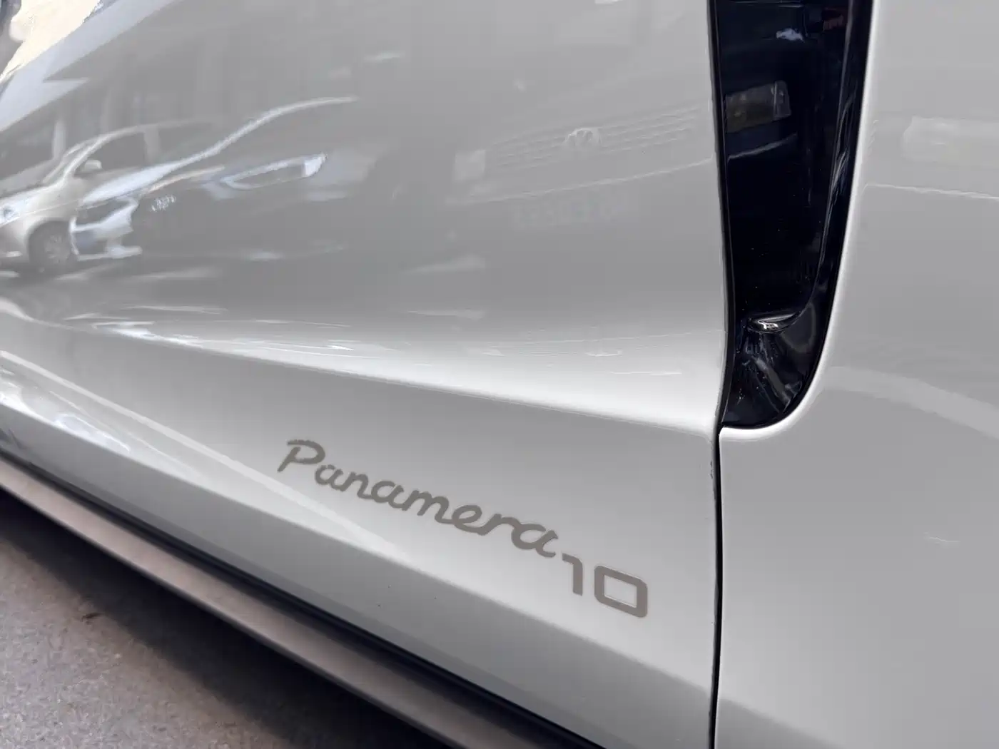 Porsche Panamera 2020 Panamera 10th Anniversary Edition 2.9T фото 8