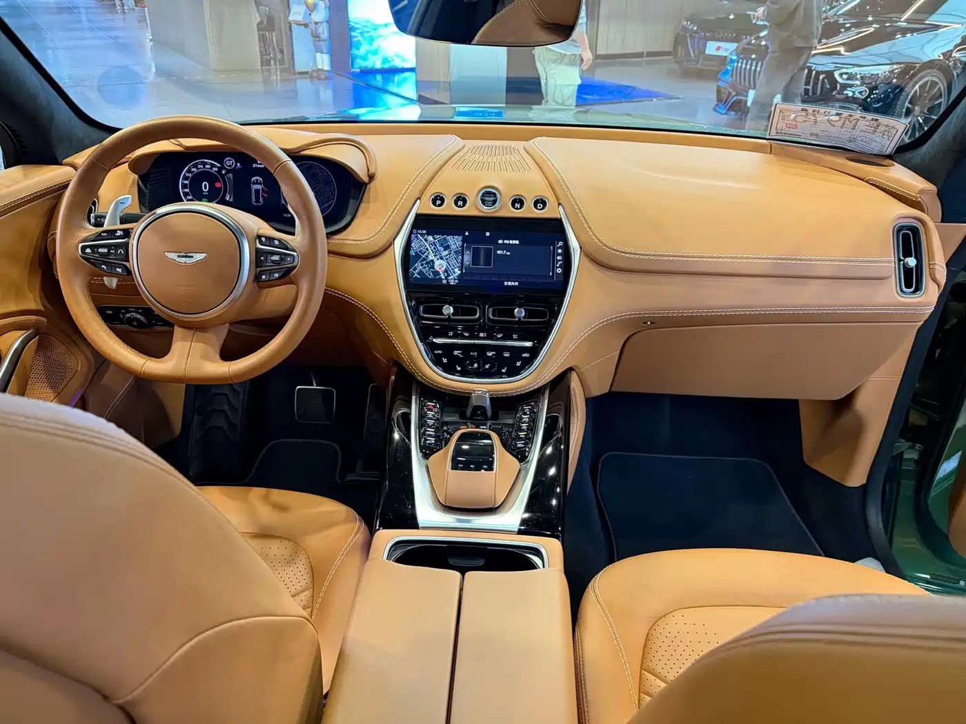 Aston Martin DBX 2023 2023 3.0T STRAIGHT-SIX