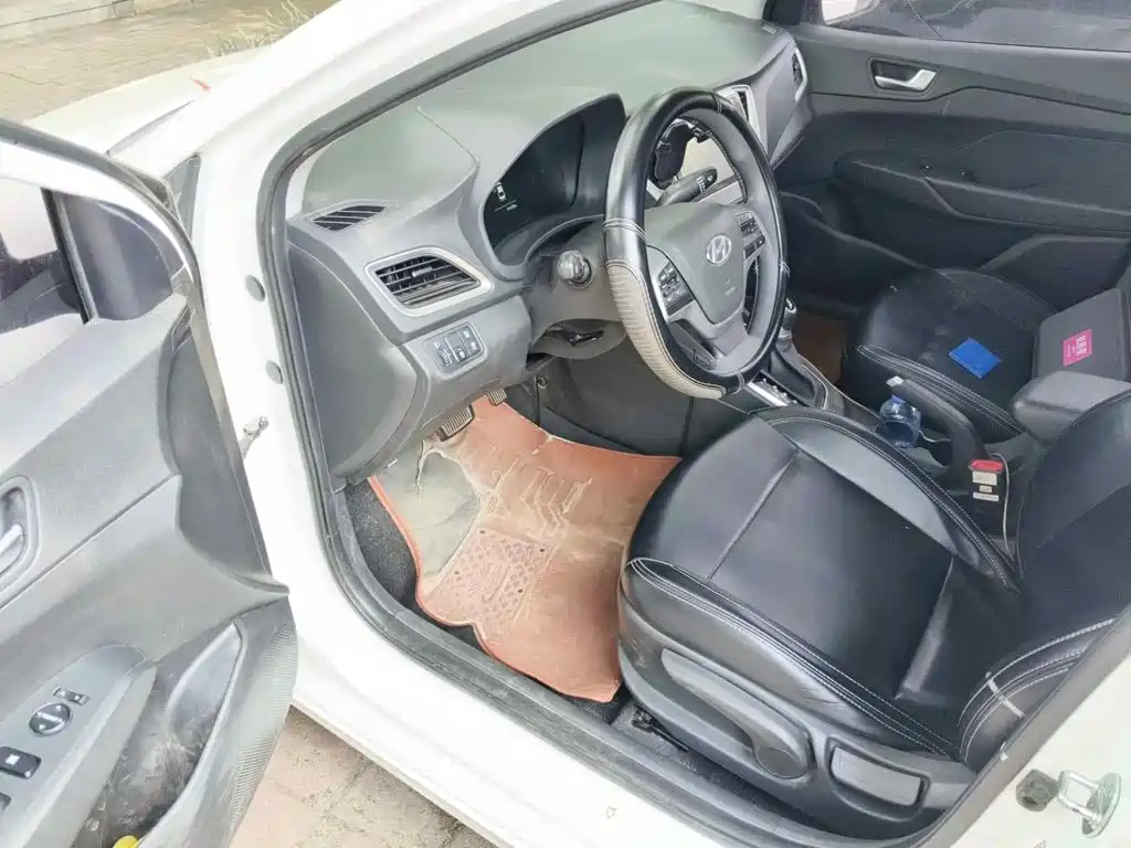 Hyundai Verna 2021 2020 1.4L CVT GLS Cool Edition