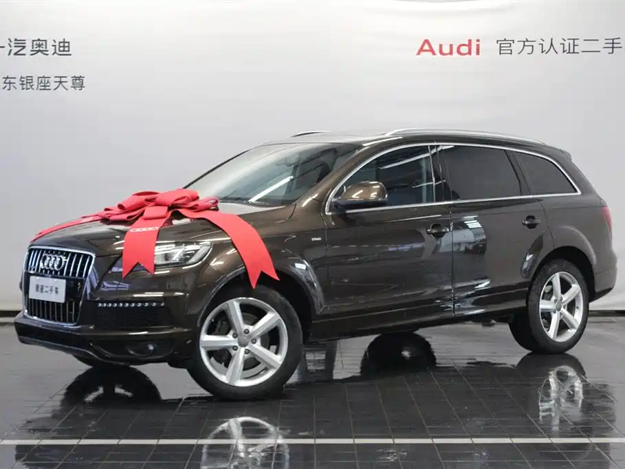 Audi Q7 2014 35 TFSI Sport фото 3