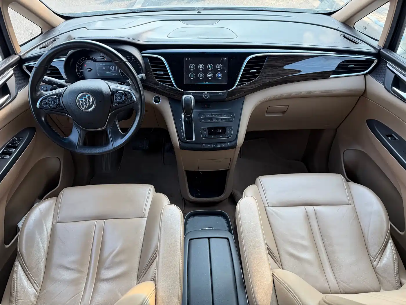 Buick GL8 2017 ES 28T Premium China V фото 8