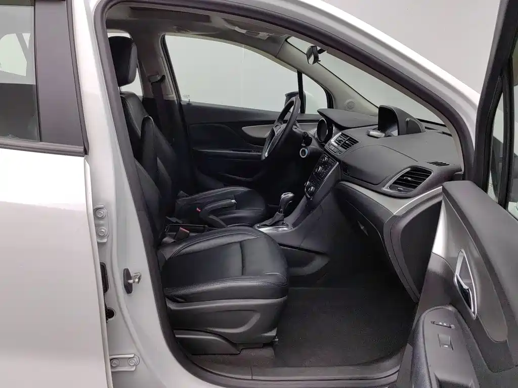 Фото 23 - Buick Encore