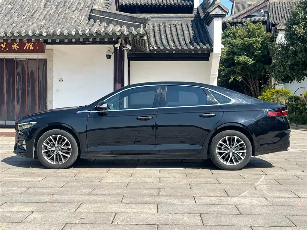 GEELY AUTOMOBILE XINGRUI