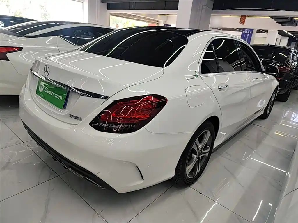 MERCEDES-BENZ CLASS C