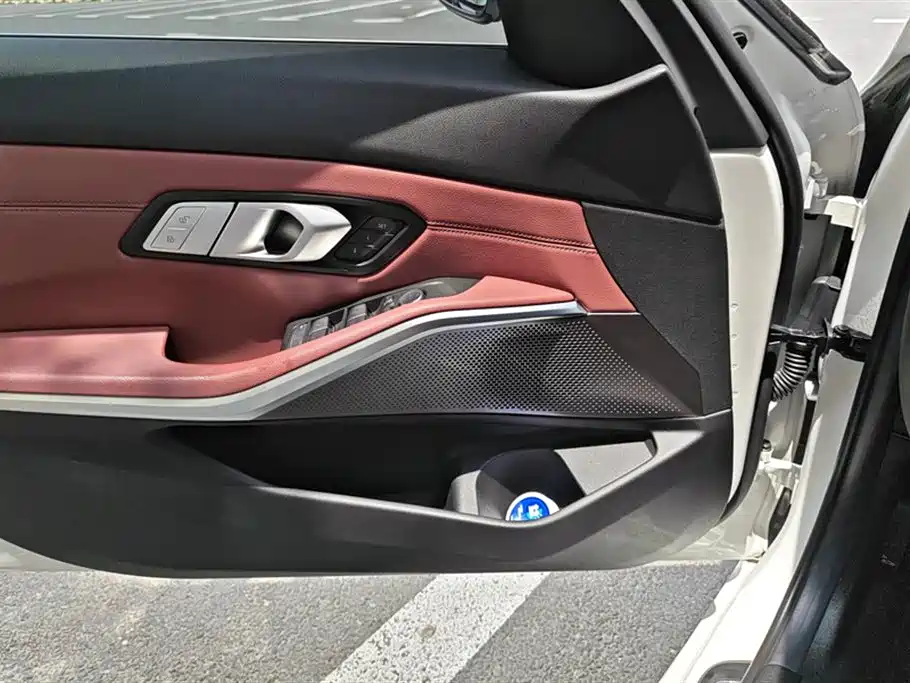 BMW 3 Series 2022 Facelift 320Li M Sport Package фото 7