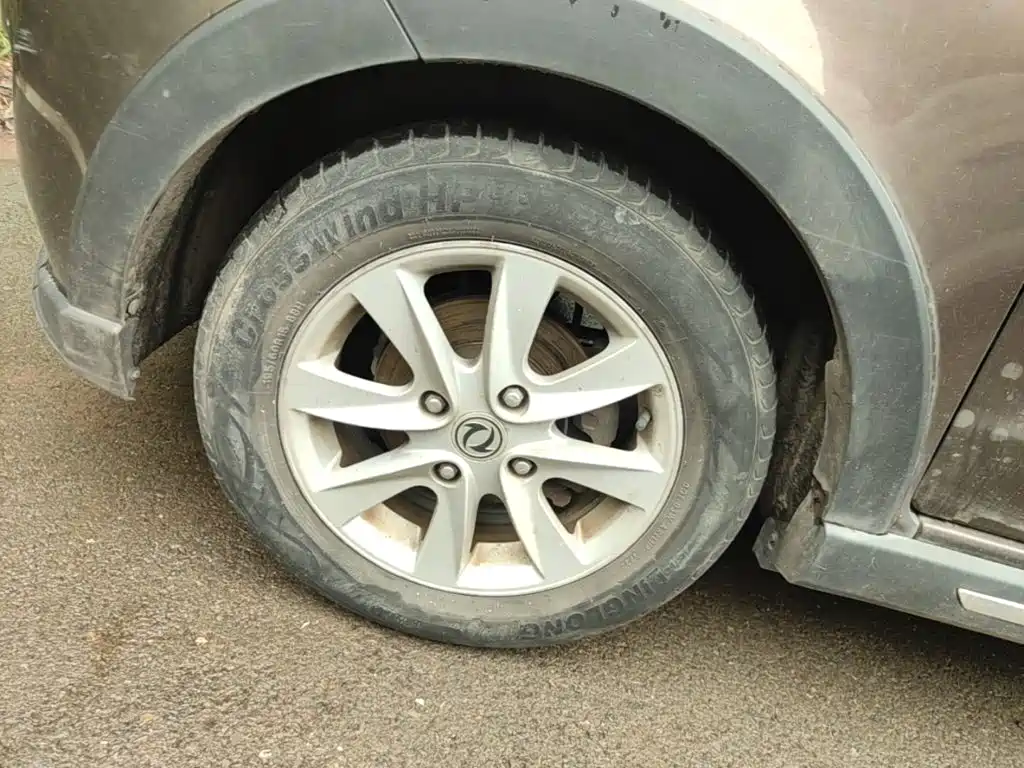 Dongfeng Fengguang Fengguang 330 2014 2014 1.5L Manual Utility DK15