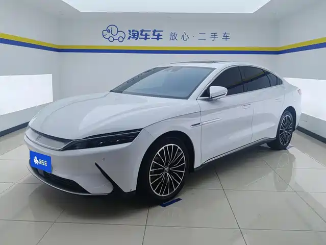BYD Han 2021 EV Standard Range Luxury — фото 1