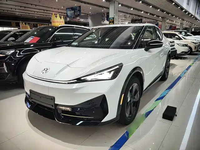 Volkswagen Unique 06 2025 Pure