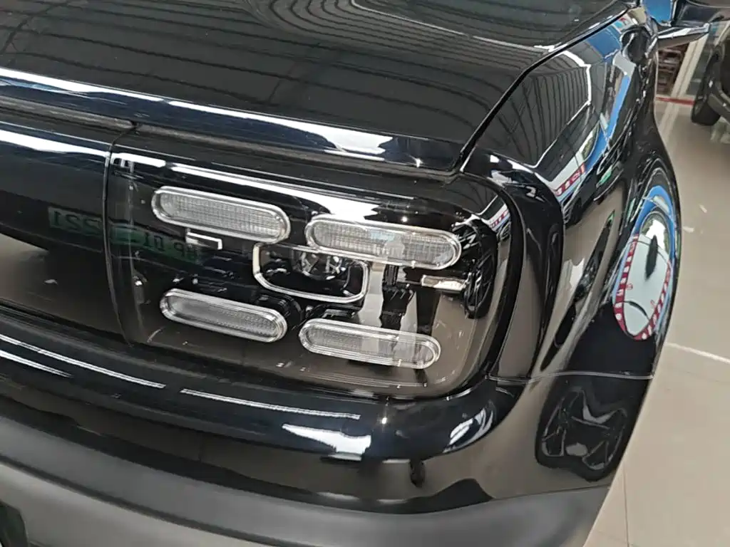 Baojun Yueye Plus 2024 2024 Smart Premium 4-Seater