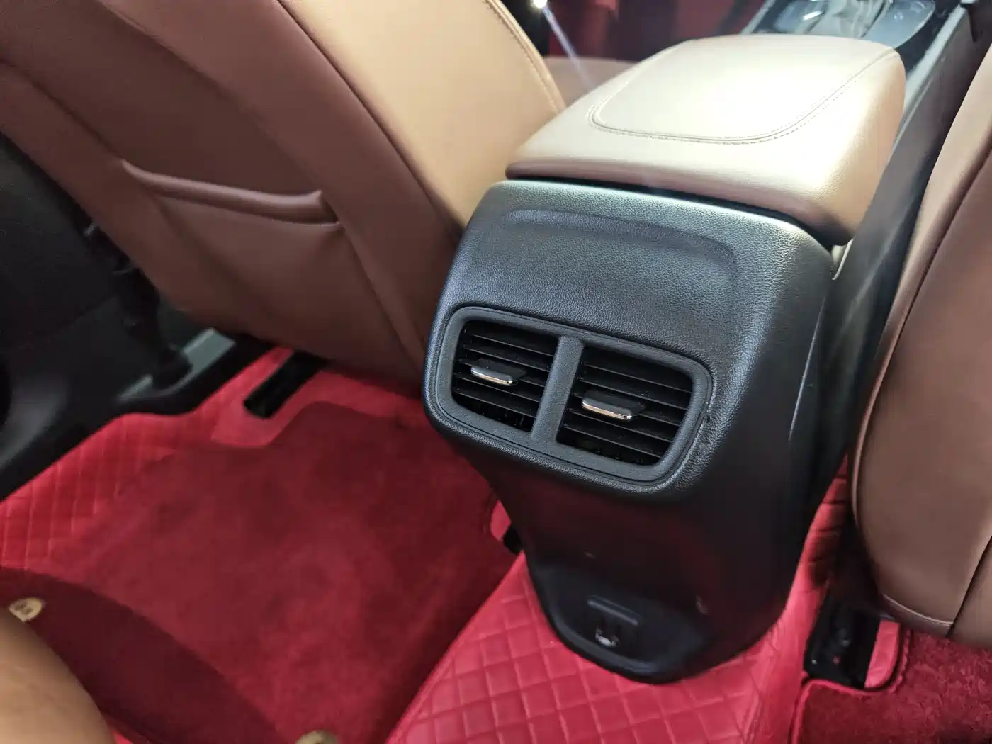 Buick Regal 2019 20T Elite China VI фото 17