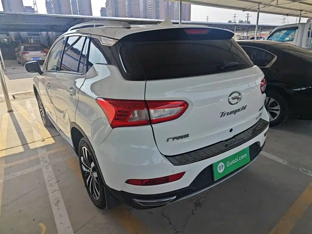 GAC Trumpchi Trumpchi GS4 2015 200T G-DCT Luxury Edition фото 23