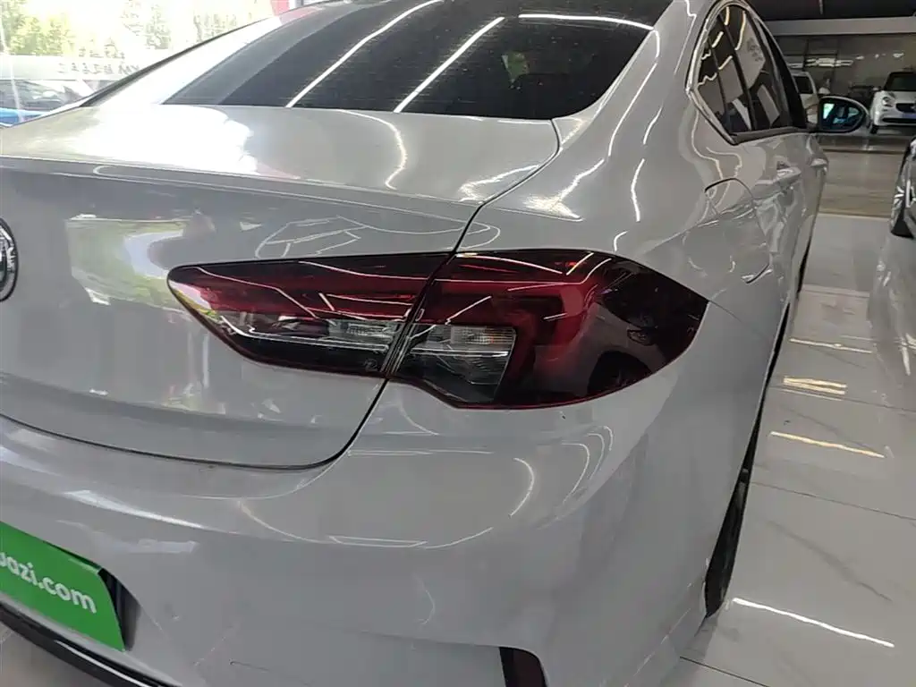 Buick Regal 2019 20T Elite China VI фото 8