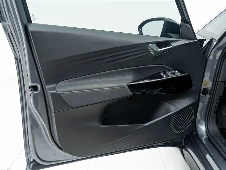 Volkswagen ID.3 2022 Pure Clean Edition фото 14