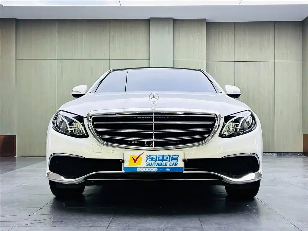 Mercedes-Benz E-Class 2020 E 300 L Fashion фото 2