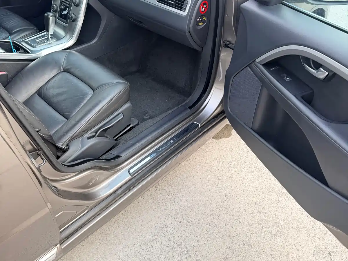 Volvo S80L 2012 2012 2.0T T5 Elegance Edition
