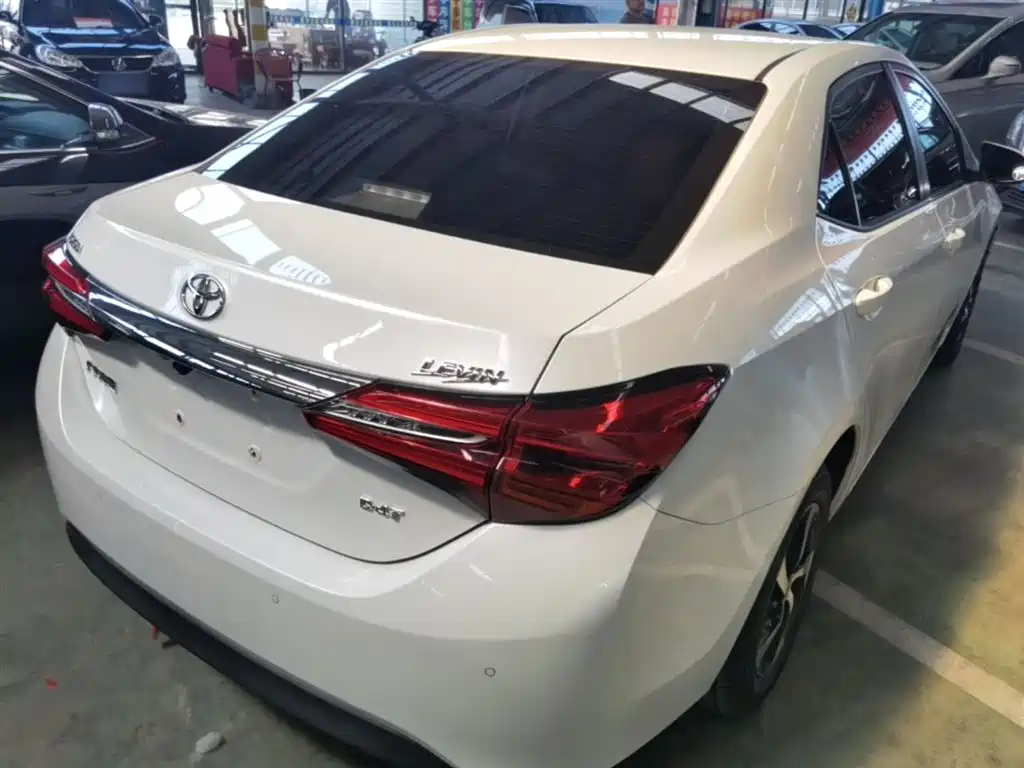 Toyota Levin 2017 Facelift 185T CVT Elite Edition China VI фото 7