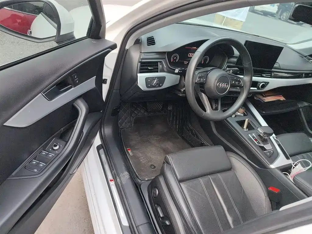 Audi A4L 2020 40 TFSI Luxury Dynamic фото 14