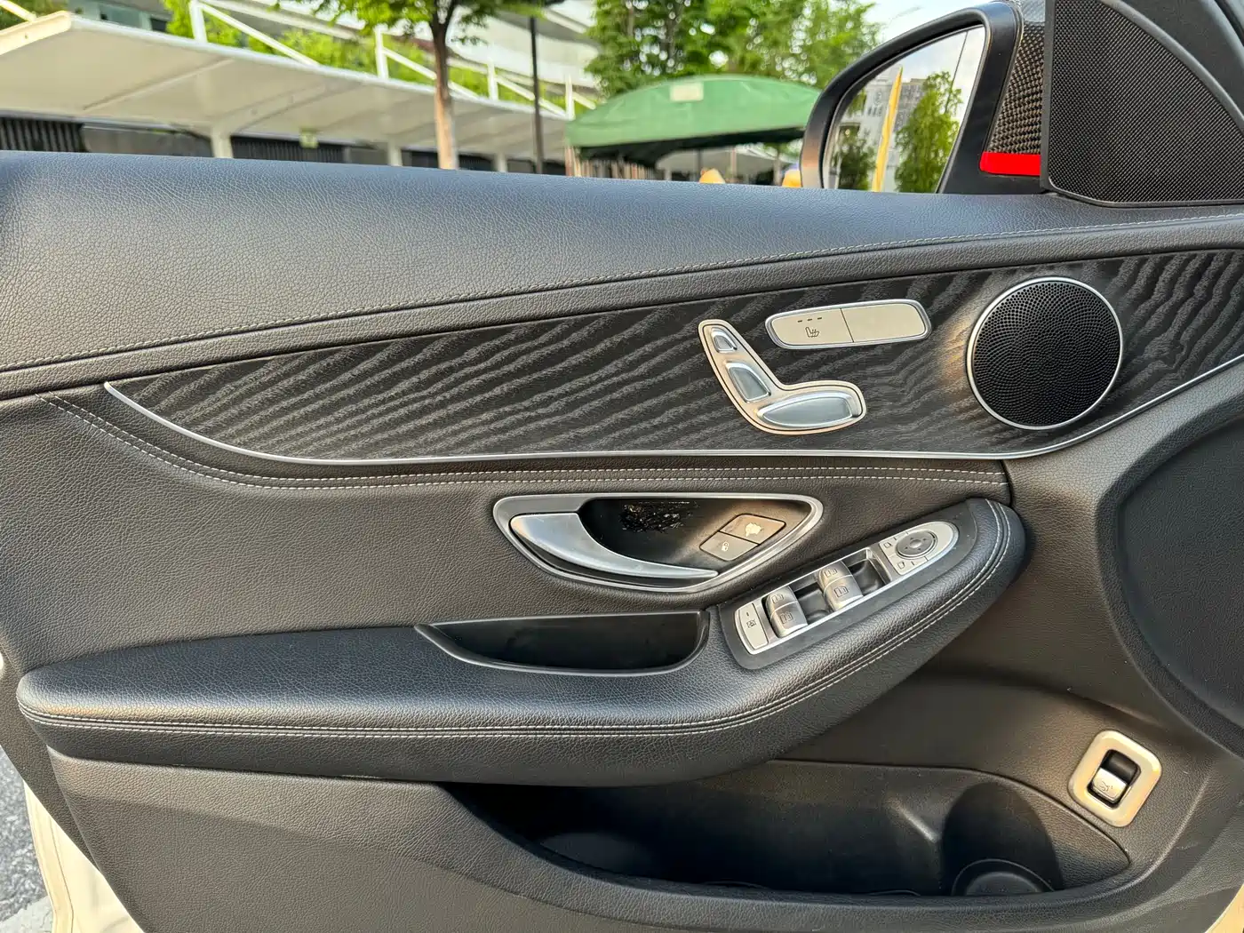 Mercedes-Benz C-Class 2015 Facelift C 200 L Sport фото 13