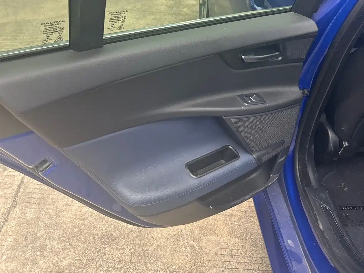 Jaguar XE 2017 2018 2.0T 250PS 2WD R-Sport