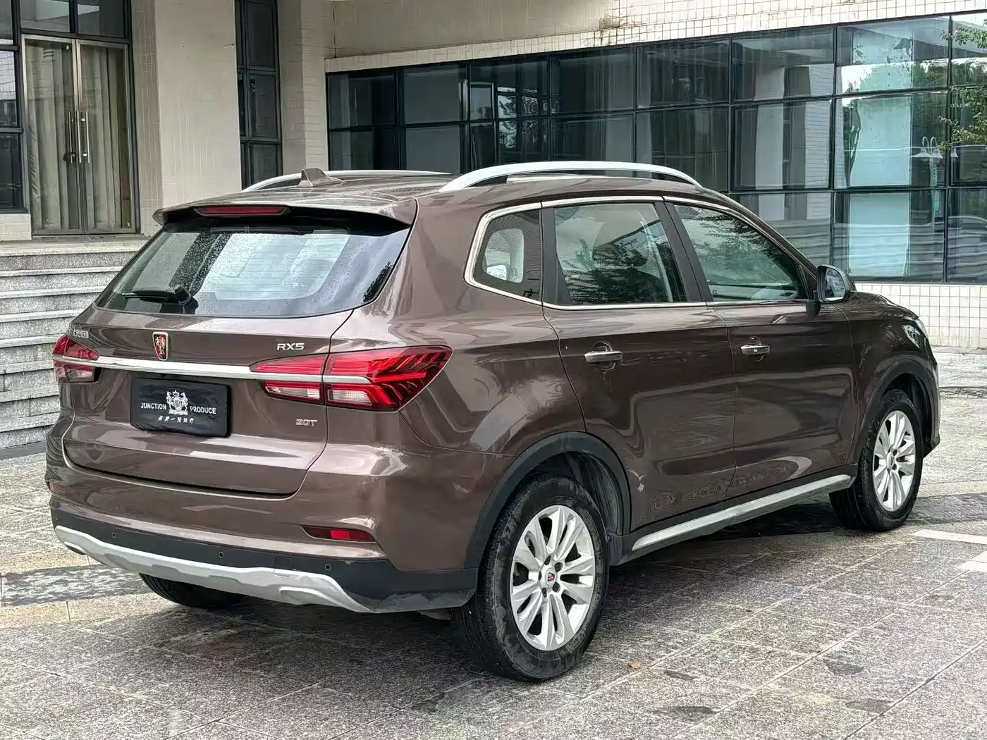 Фото 6 - Roewe RX5