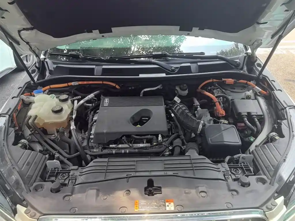 LINCOLN ADVENTURER NEW ENERGY
