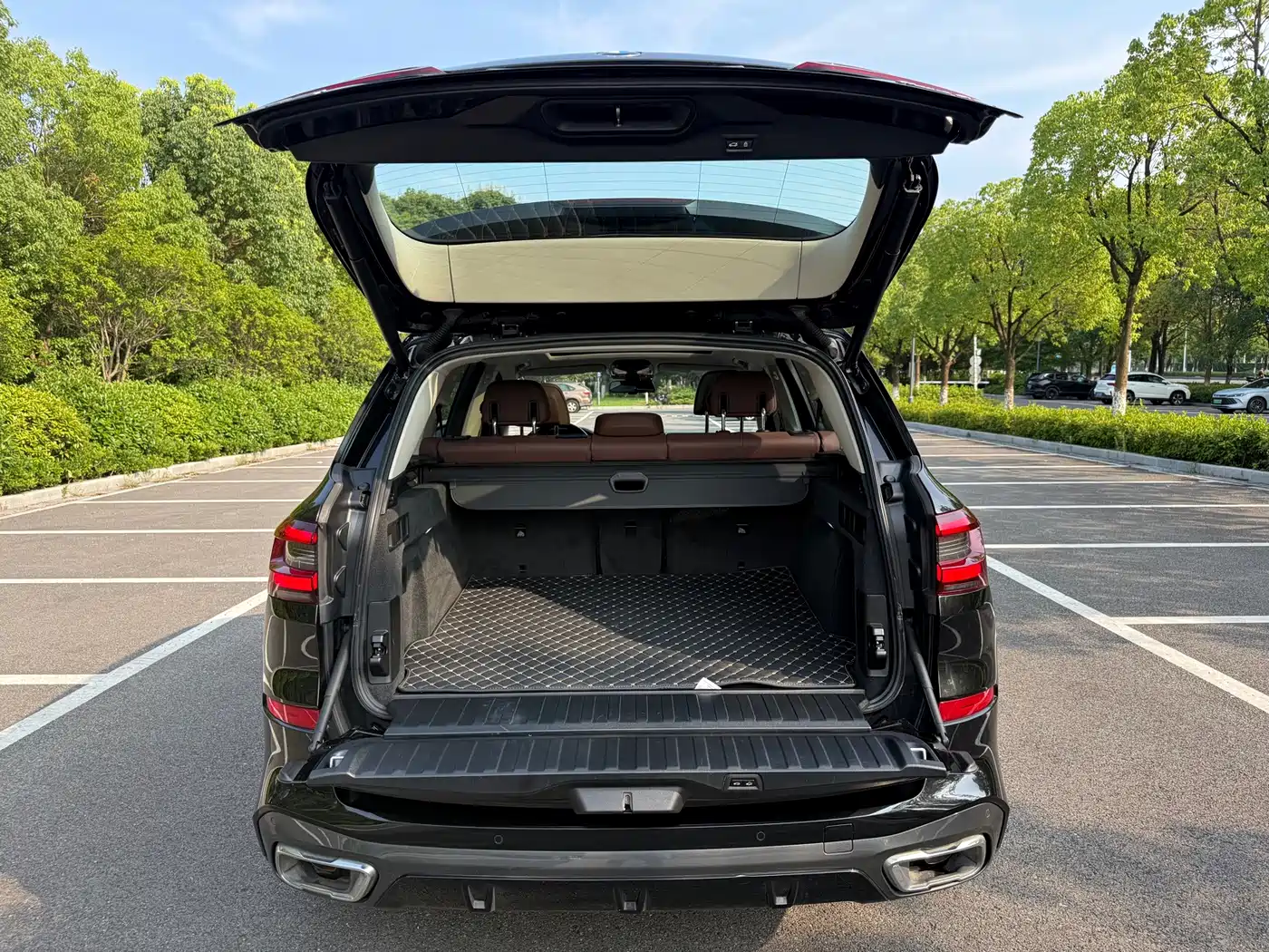 Фото 16 - BMW X5