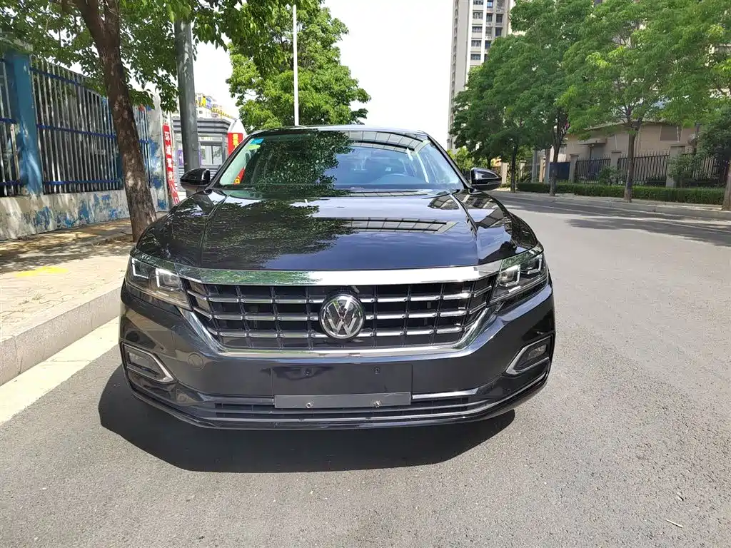 Volkswagen Passat 2019 Model 280TSI Business Edition China VI фото 3