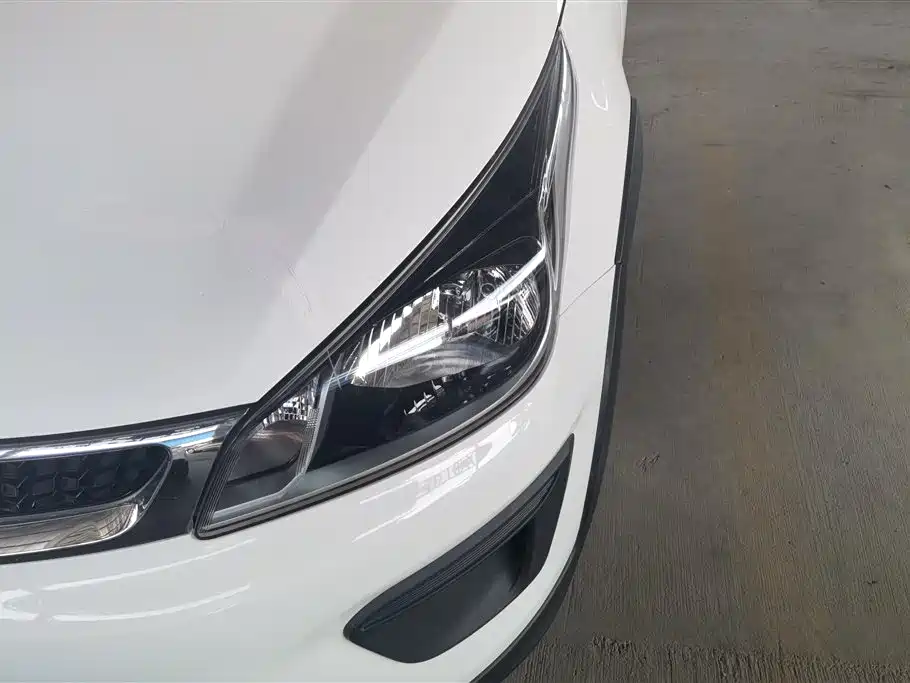 Kia KX CROSS 2017 1.4L AT GLS фото 5