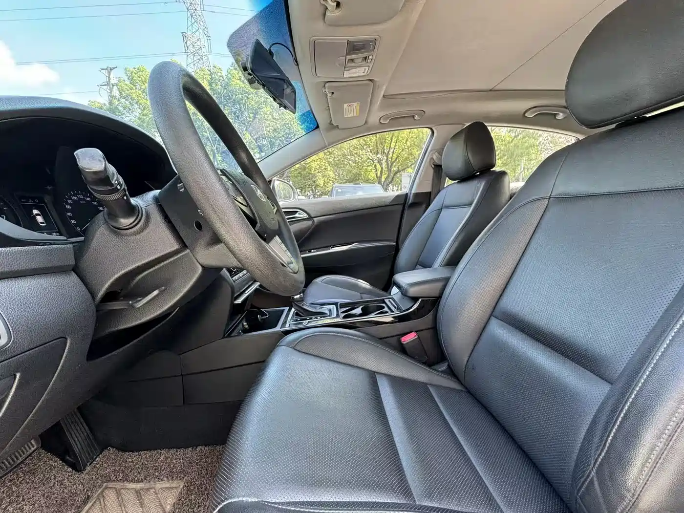 Hyundai Mistra 2014 1.8L Auto Smart GLS фото 8