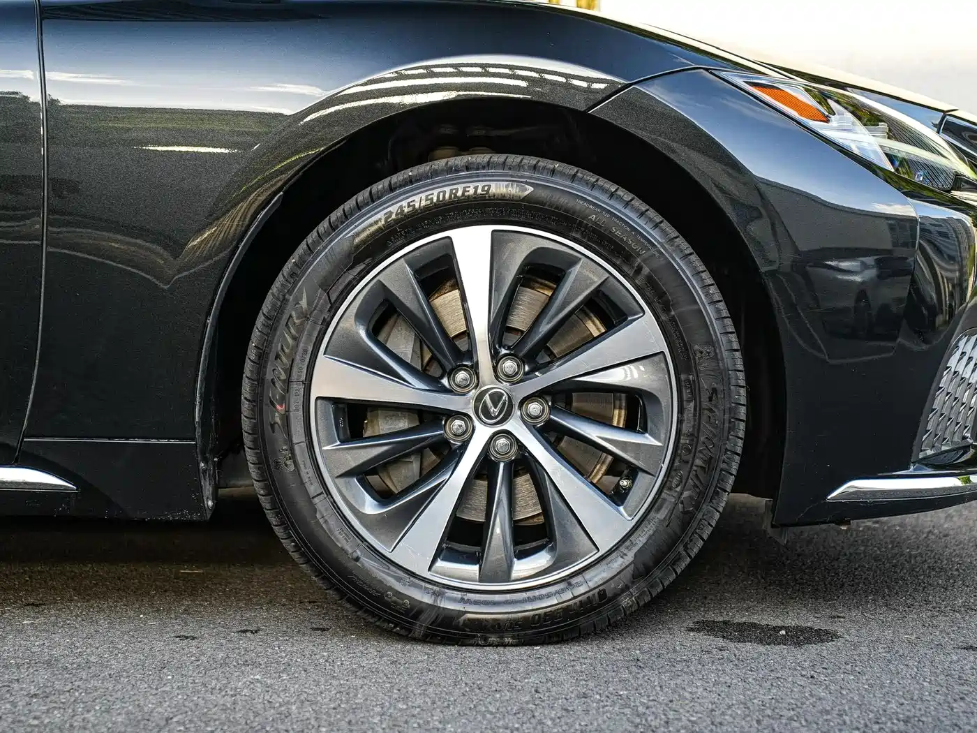 Lexus LS 2021 500h Excellence Edition фото 8