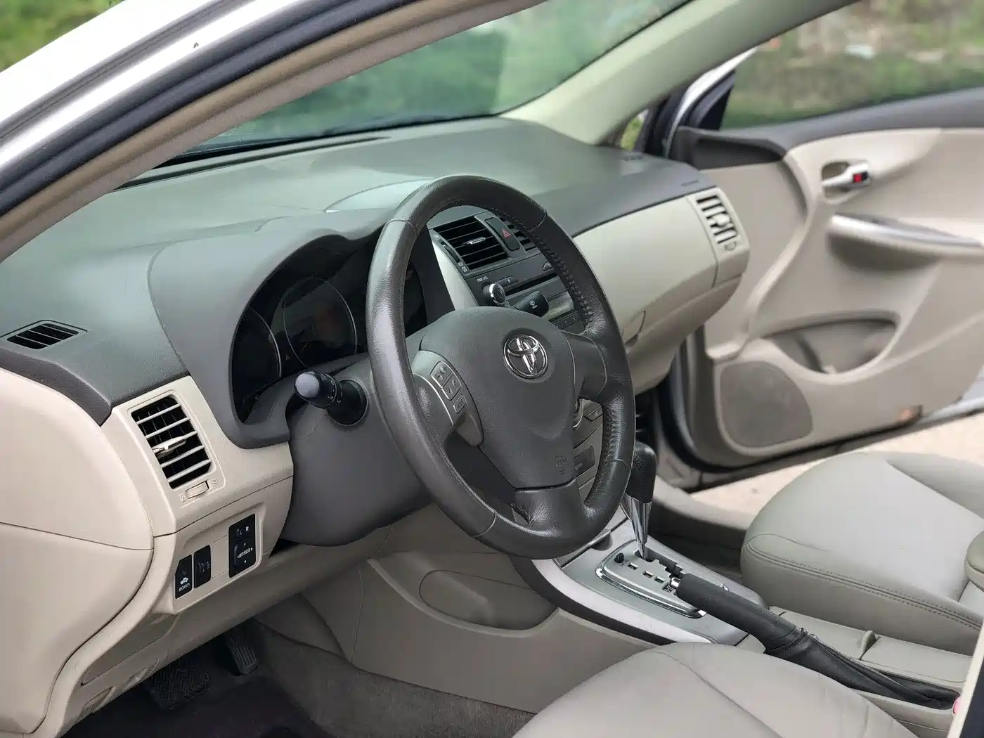 Toyota Corolla 2007 Model 1.8L Automatic GLX-i фото 9
