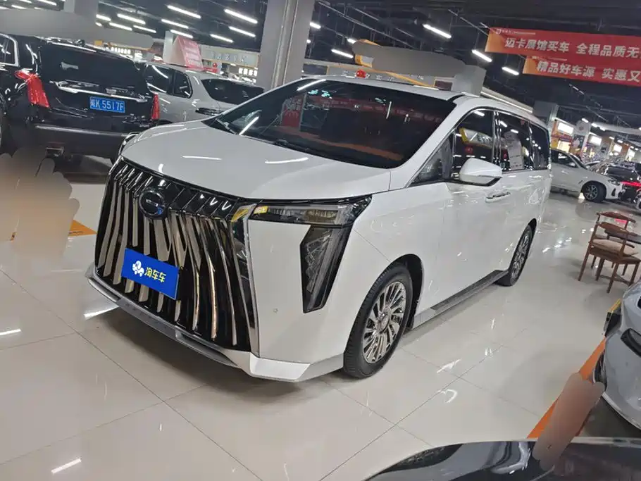 GAC Trumpchi Trumpchi M8