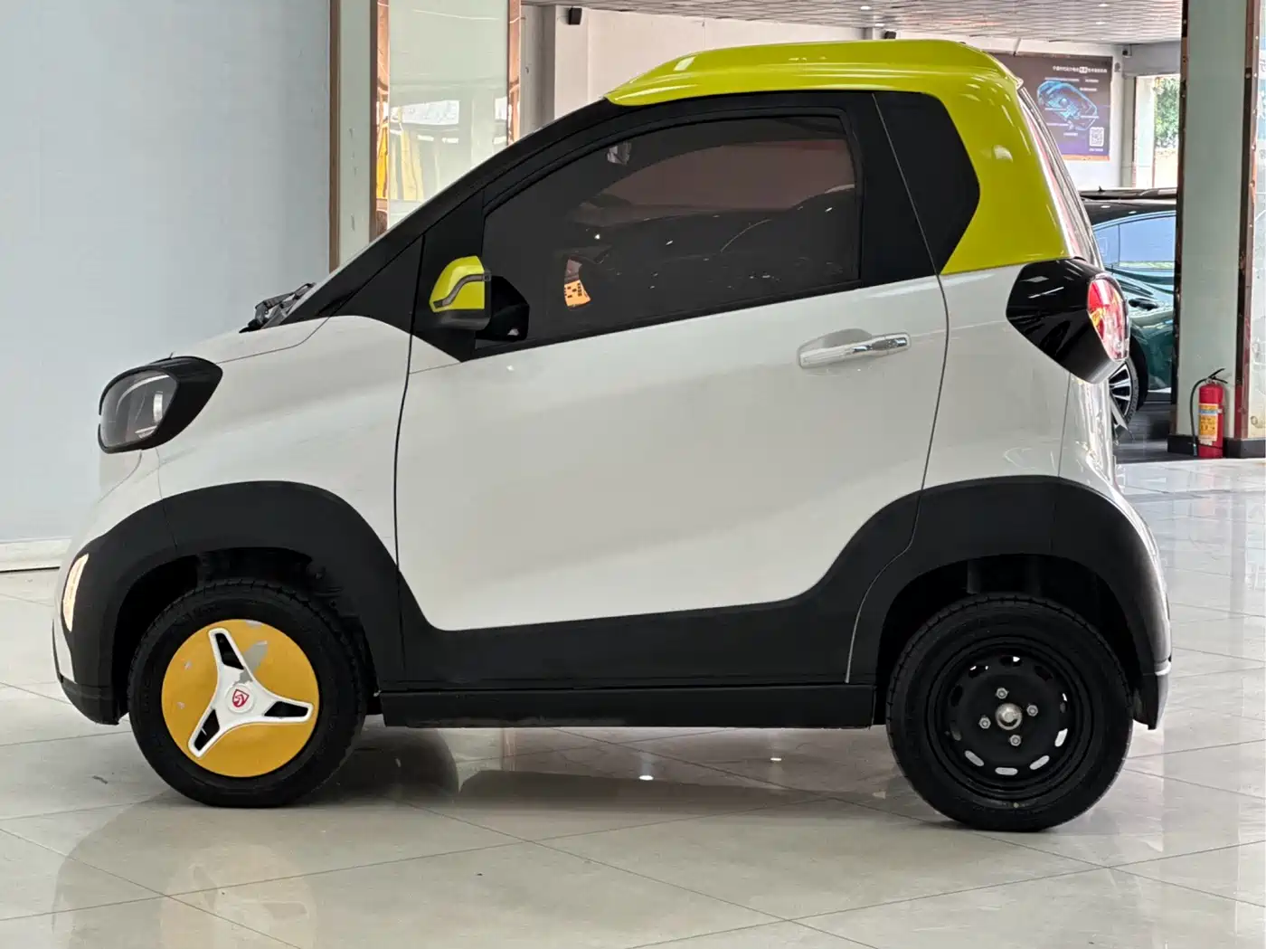 2021 Baojun E100
