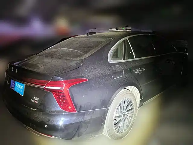 Hongqi H5 2025 2.0T Automatic Flag Celebration 500,000 Units Anniversary Edition — фото 2