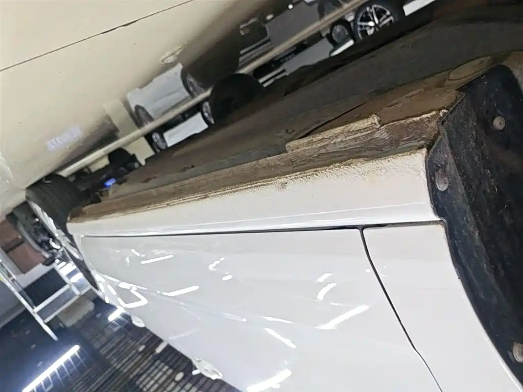 Volkswagen Polo 2016 1.4L Automatic Trend фото 22