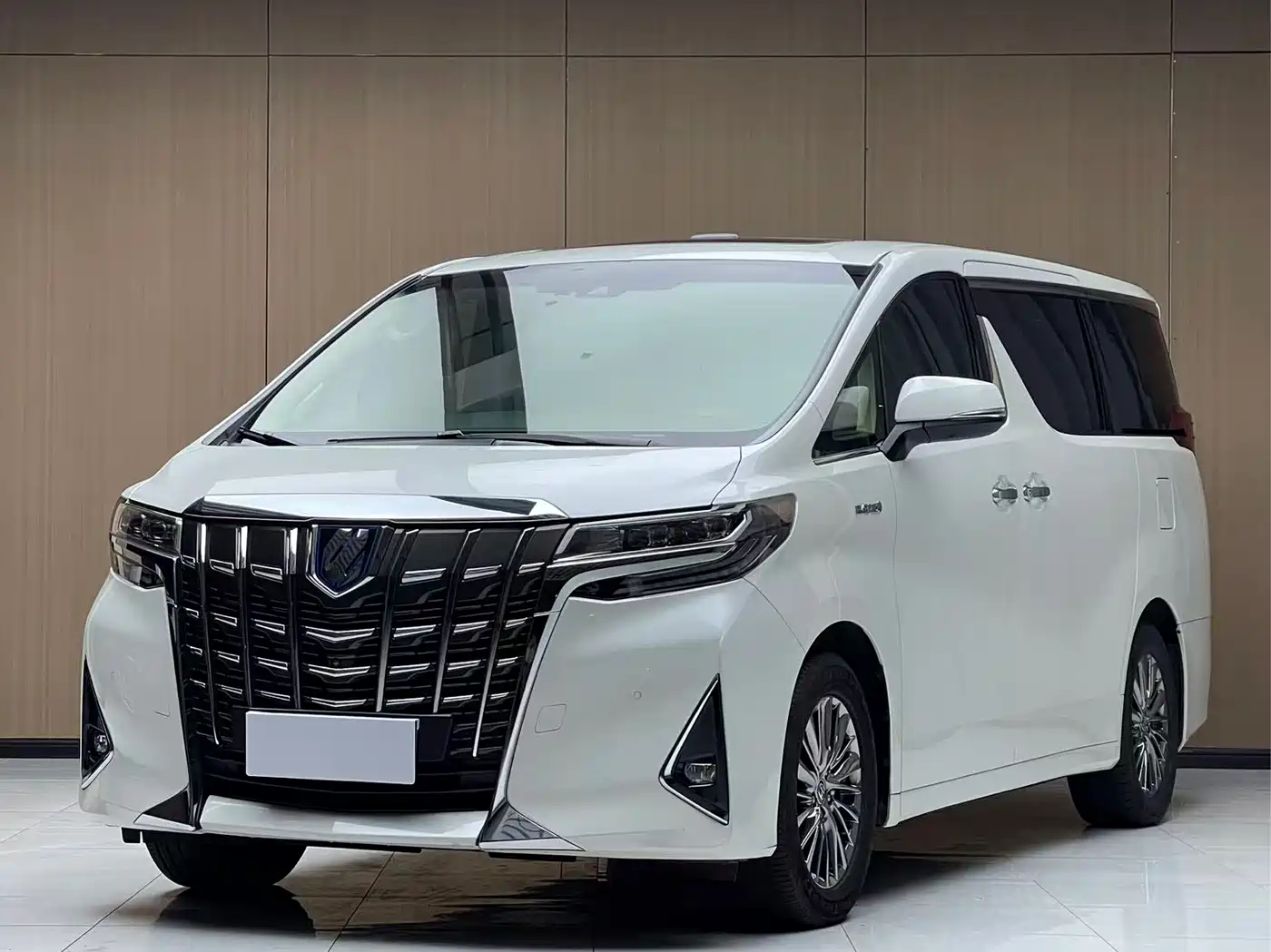 Toyota Vellfire 2019 Hybrid 2.5L HV Premium Edition