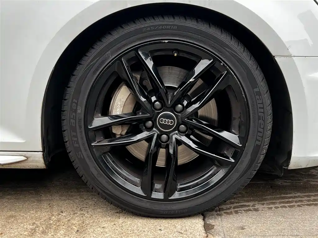Audi A4 (Import) 2020 Avant Pioneer 40 TFSI Luxury Sport фото 6