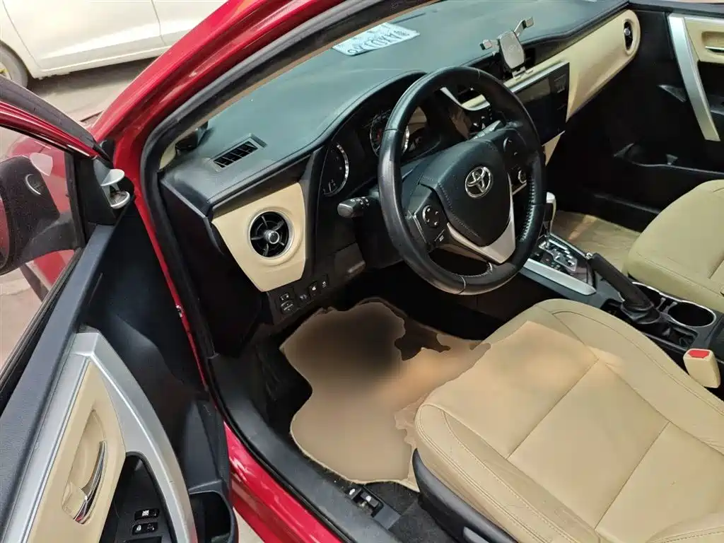 Toyota Corolla 2017 Facelift 1.2T S-CVT GL-i фото 12