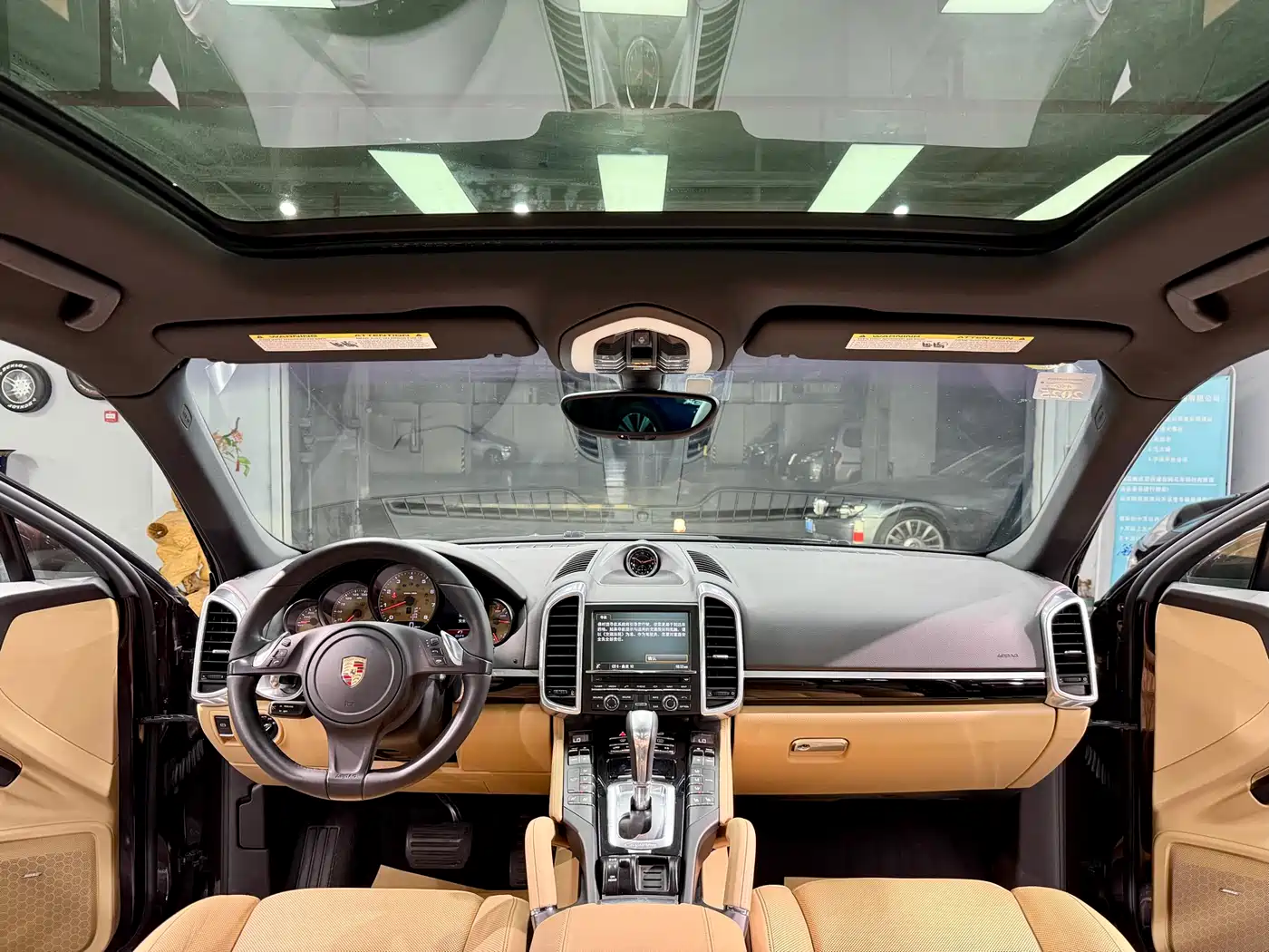 Porsche Cayenne фото 17