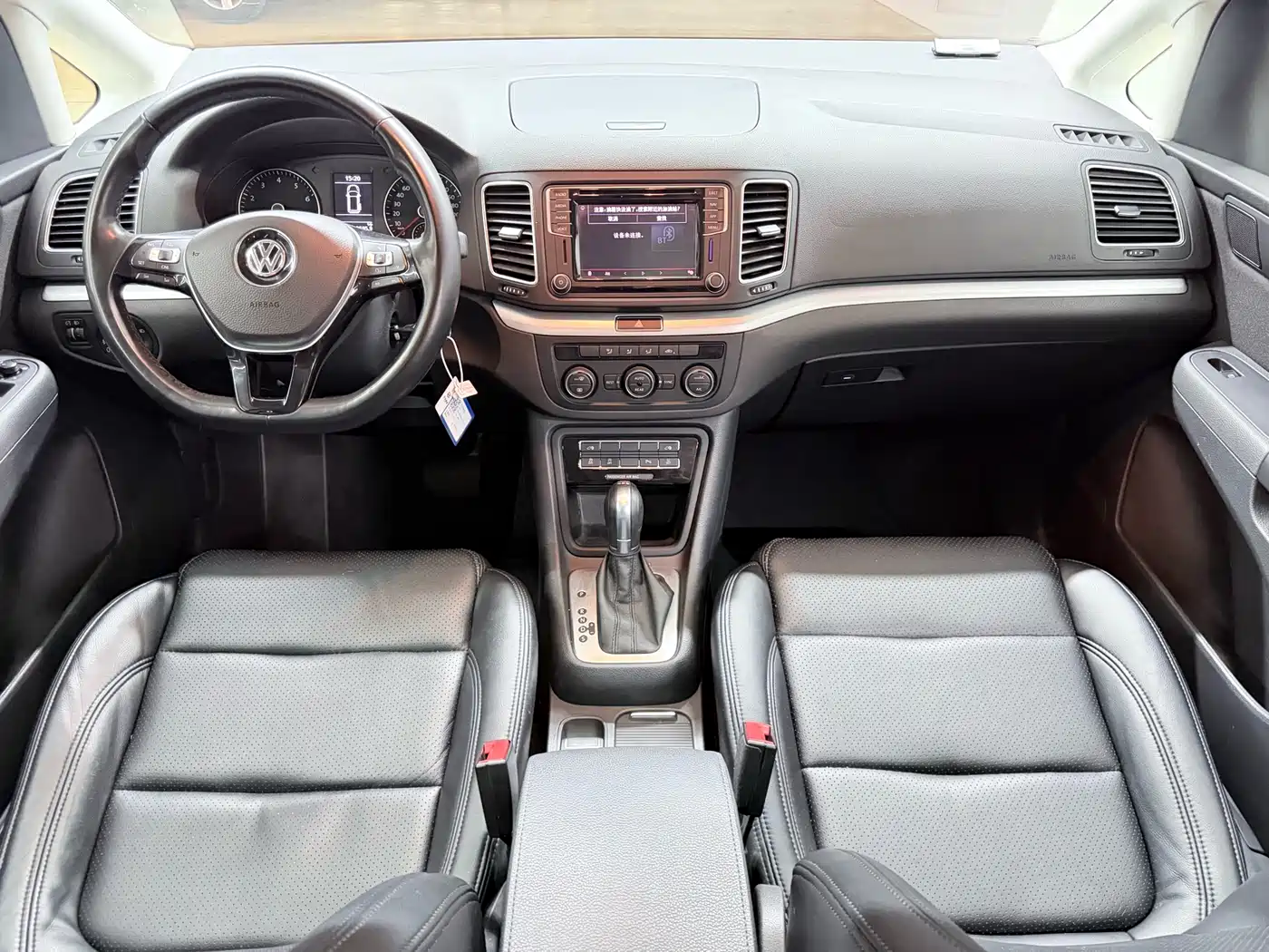 Volkswagen Sharan 2018 380TSI Comfort 7-Seater фото 9