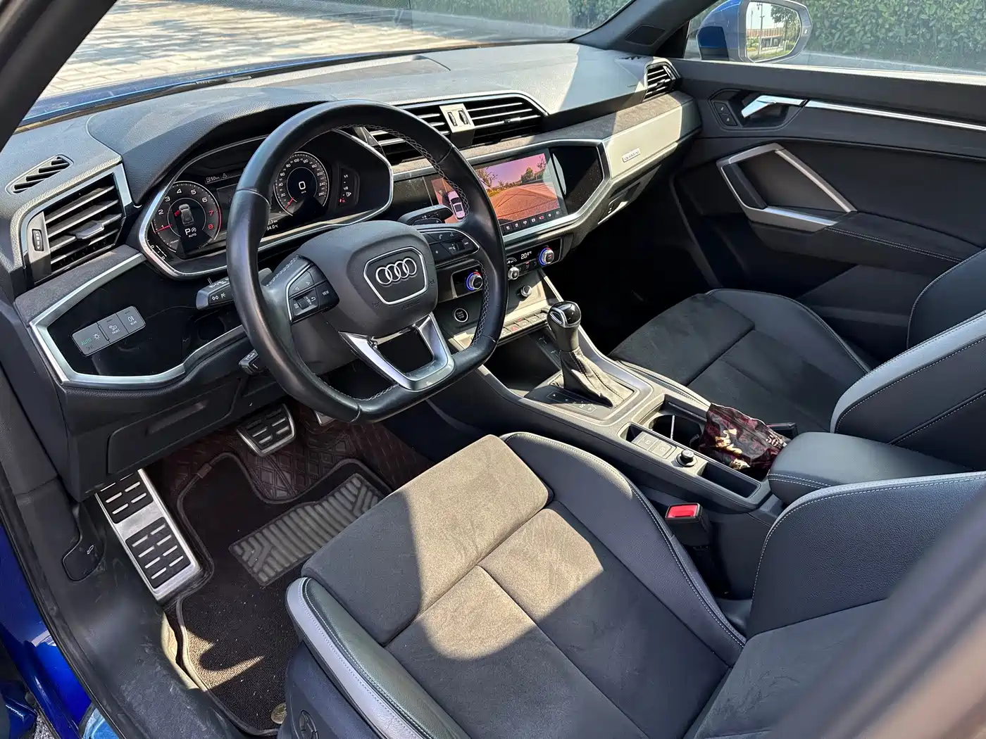 Фото 9 - Audi Q3