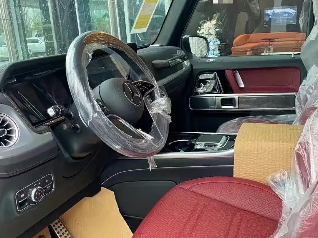 Mercedes-Benz G-Class 2025 G 500 фото 4