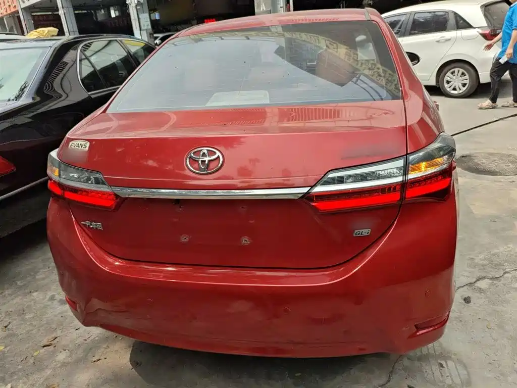 Toyota Corolla 2017 Facelift 1.2T S-CVT GL-i фото 4