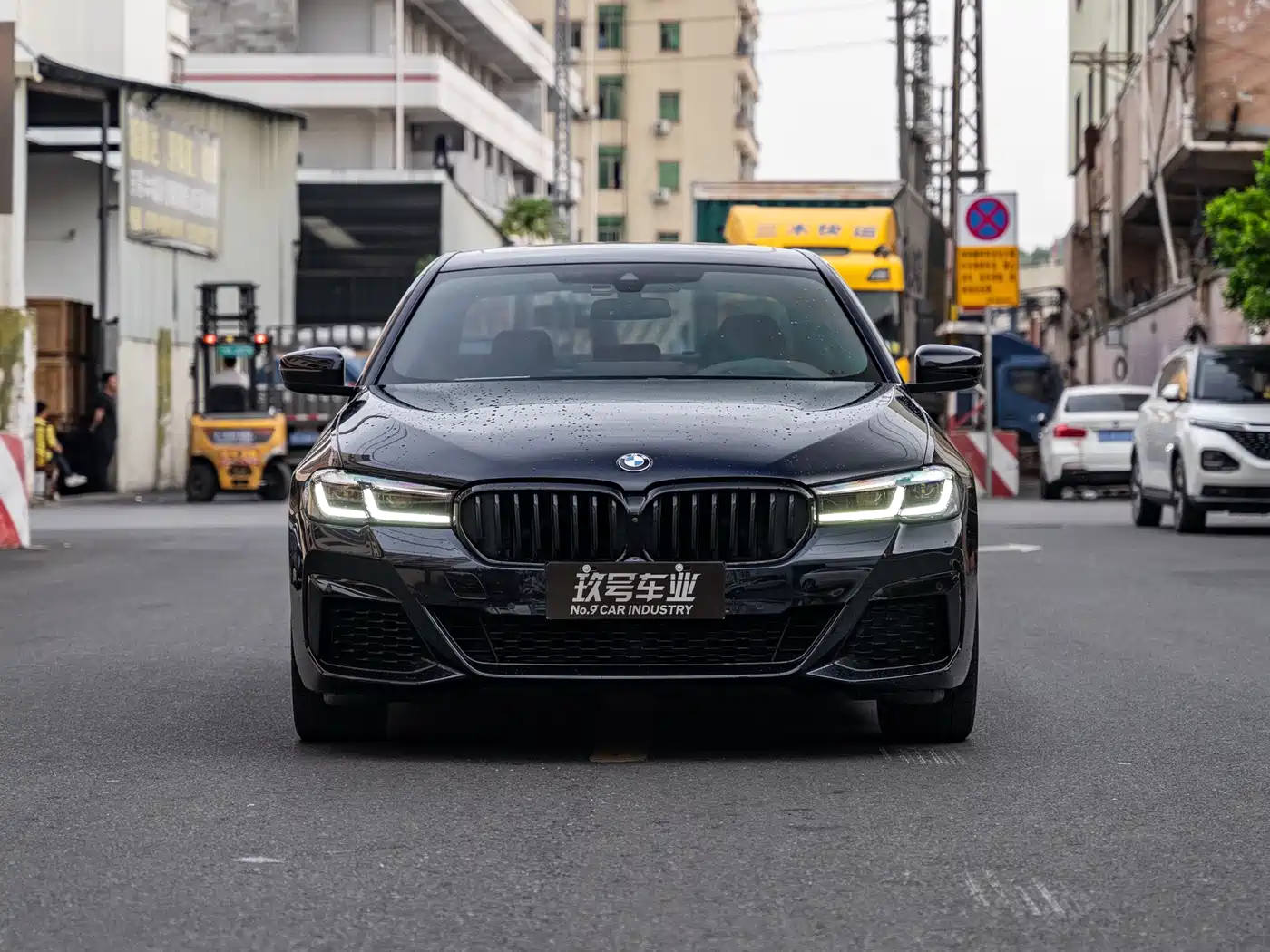 BMW 5 Series (Import) 2022 540i Style Edition M Sport Package фото 2