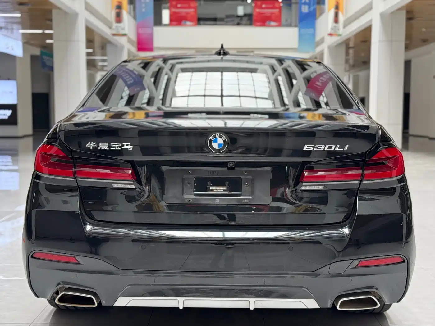 BMW 5 Series 2022 530Li Leading M Sport Package фото 6