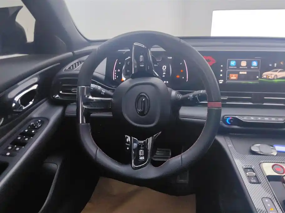 GAC Trumpchi Trumpchi Emkoo 2023 270T DCT J15 Edition фото 14