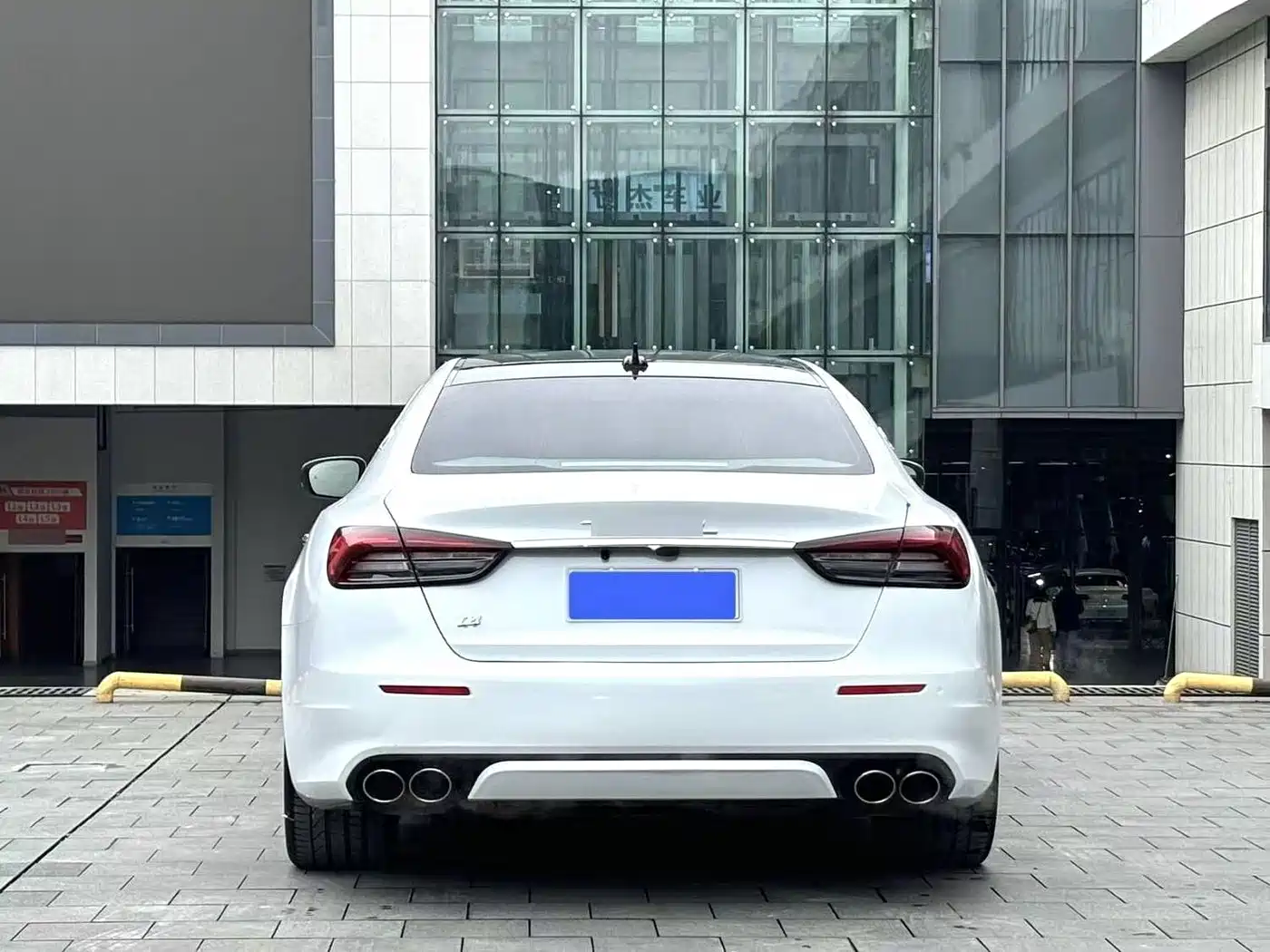 Maserati Quattroporte 2017 3.0T Standard фото 8