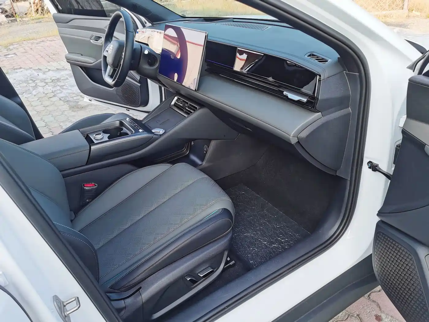 BYD Qin L 2026 2025 EV 545KM Cloud Chariot Edition