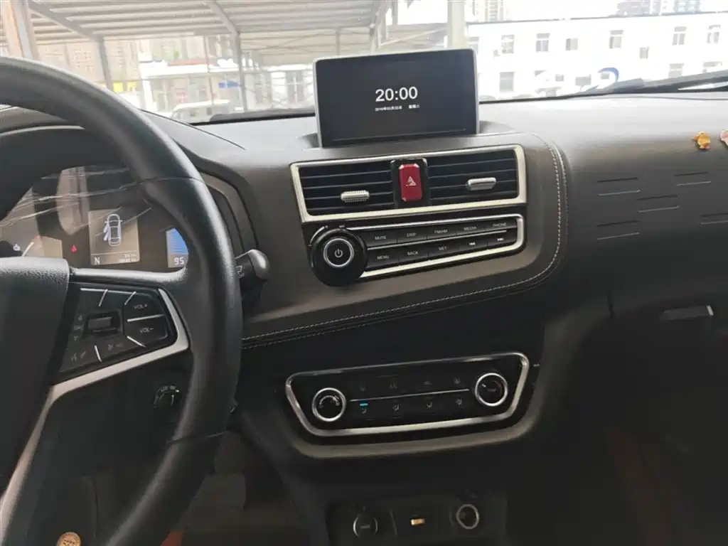 JAC Motors JAC iEV6E 2019 2018 Model Sport iEV6E Luxury Smart