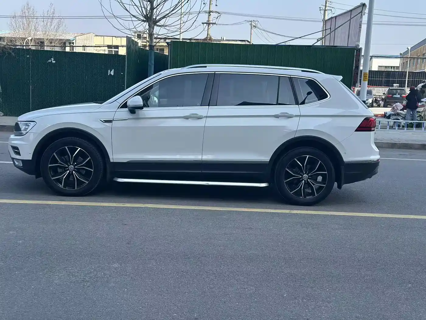 Volkswagen Tiguan L 2019 330TSI Auto 2WD Smart Luxury Edition China V фото 17